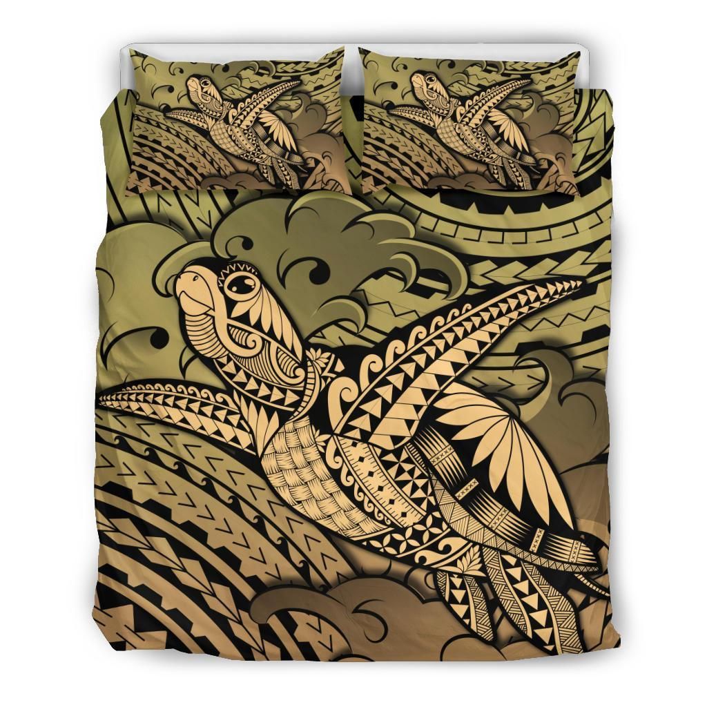 Hawaii Turtle Polynesian Wave Pattern Gold Bedding Set