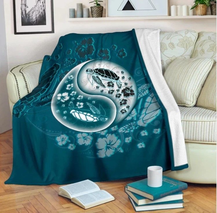 Hawaii Turtle Yinyang Sherpa Fleece Blanket