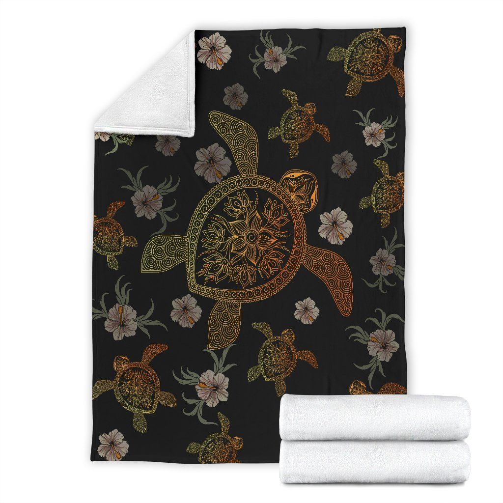 Hawaiian Gold Turtle Sherpa Fleece Blanket