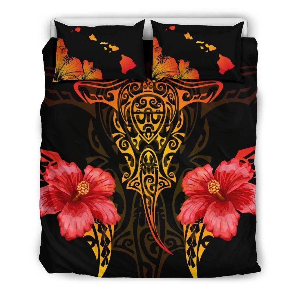 Hawaiian Hamerhead Shark Polynesian Hibiscus Bedding Set