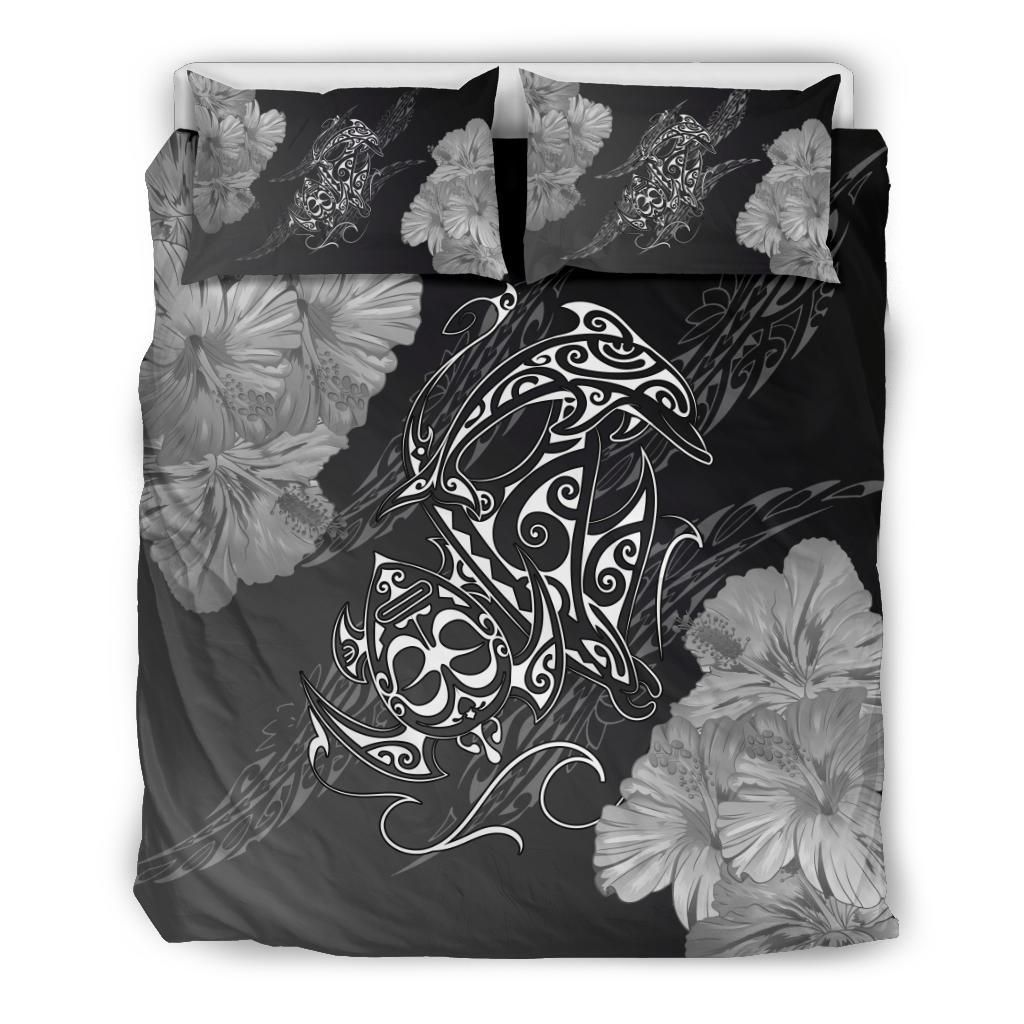 Hawaiian Hibiscus Dolphin Manta Ray Turtle Polynesian Waves Bedding Set
