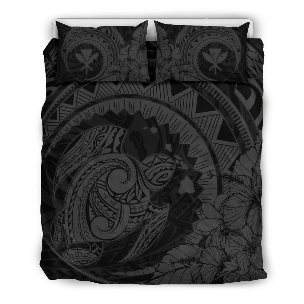 Hawaiian Map Kanaka Honu Hibiscus Gray Globular Polynesian Bedding Set