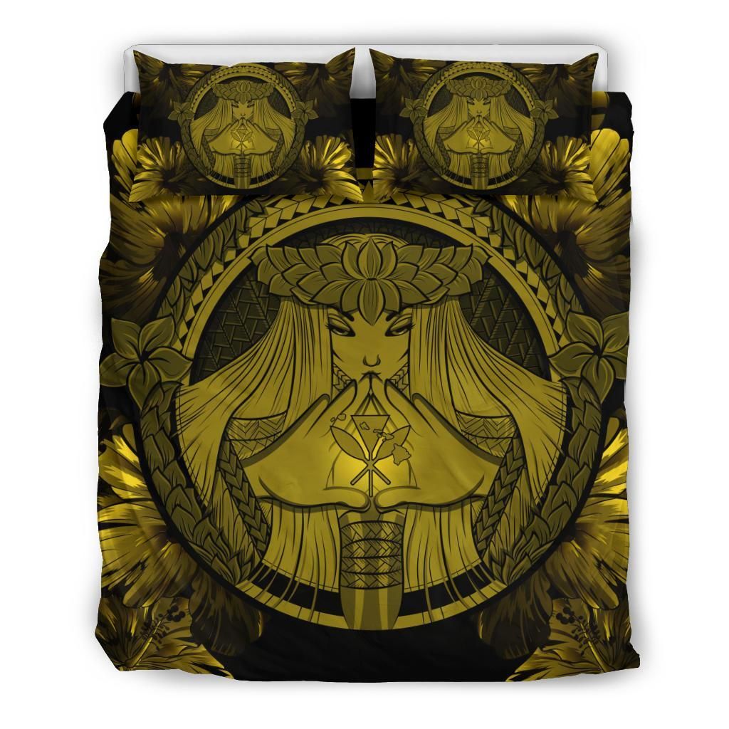 Hawaiian Map Madame Pele Kanaka Golden Bedding Set