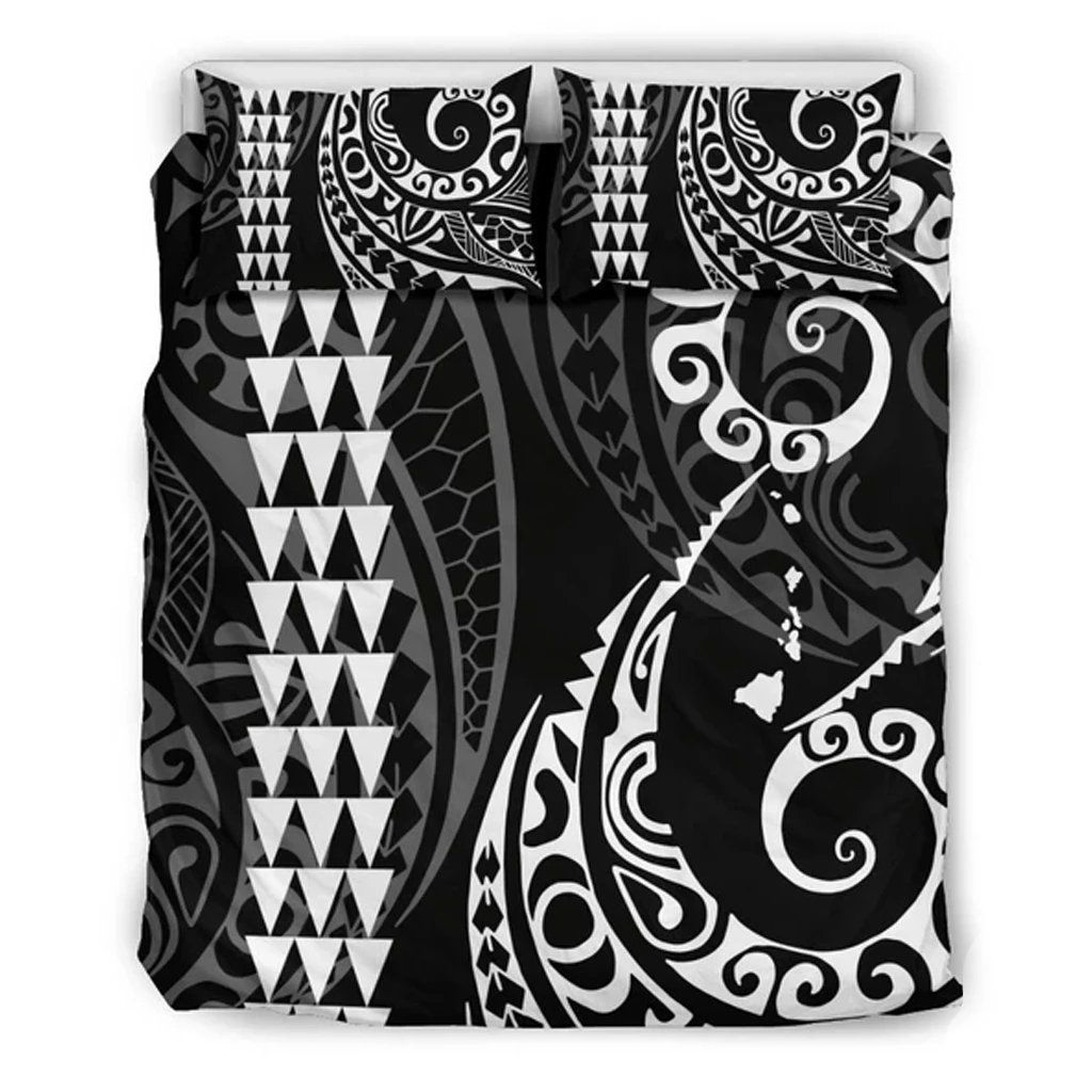 Hawaiian Map Polynesian White And Black Bedding Set