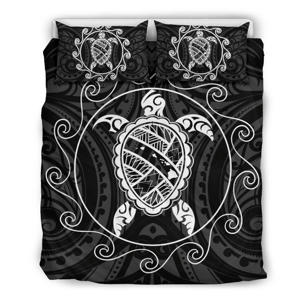 Hawaiian Map Turtle Wave Polynesian White Bedding Set