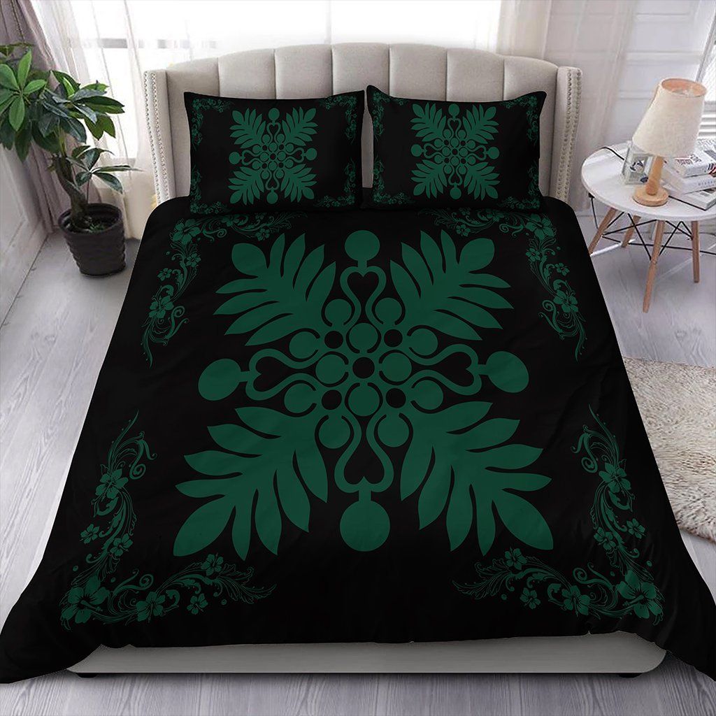 Hawaiian Plant And Hibiscus Pattern Sacramento Black Bedding Set