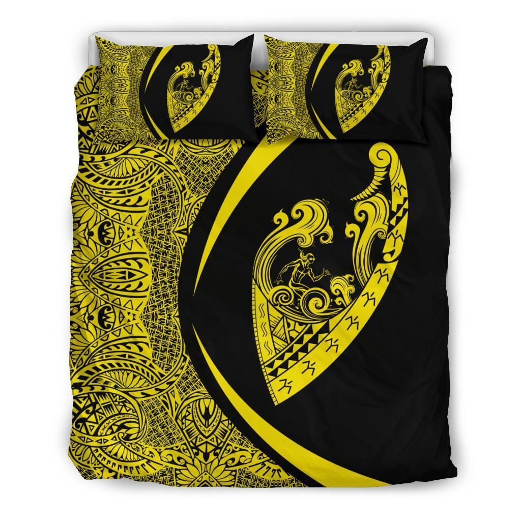 Hawaiian Surfing Waves Fish Hook Polynesian Circle Style Yellow Bedding Set
