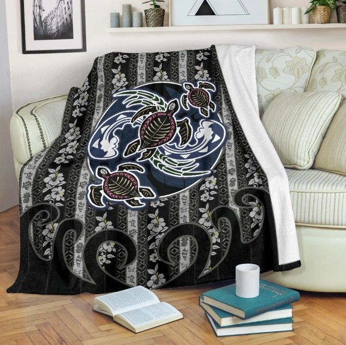 Hawaiian Turtle Sherpa Fleece Blanket