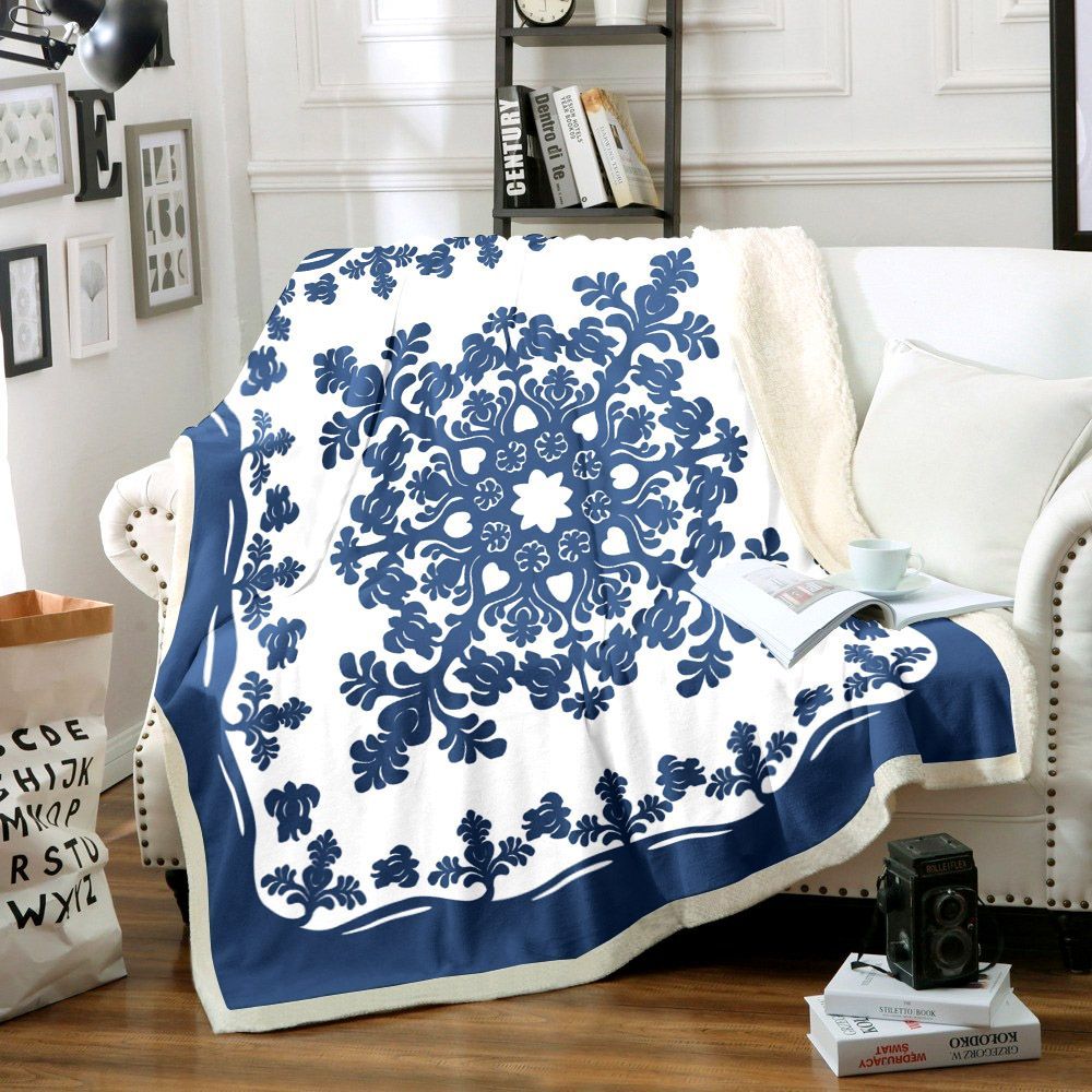 Hawaiian Turtle Sherpa Fleece Blanket