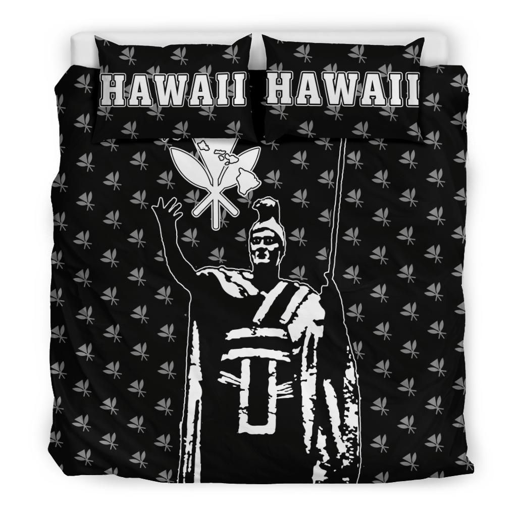 Hawaiian Warrior King Kanaka Maoli White Bedding Set