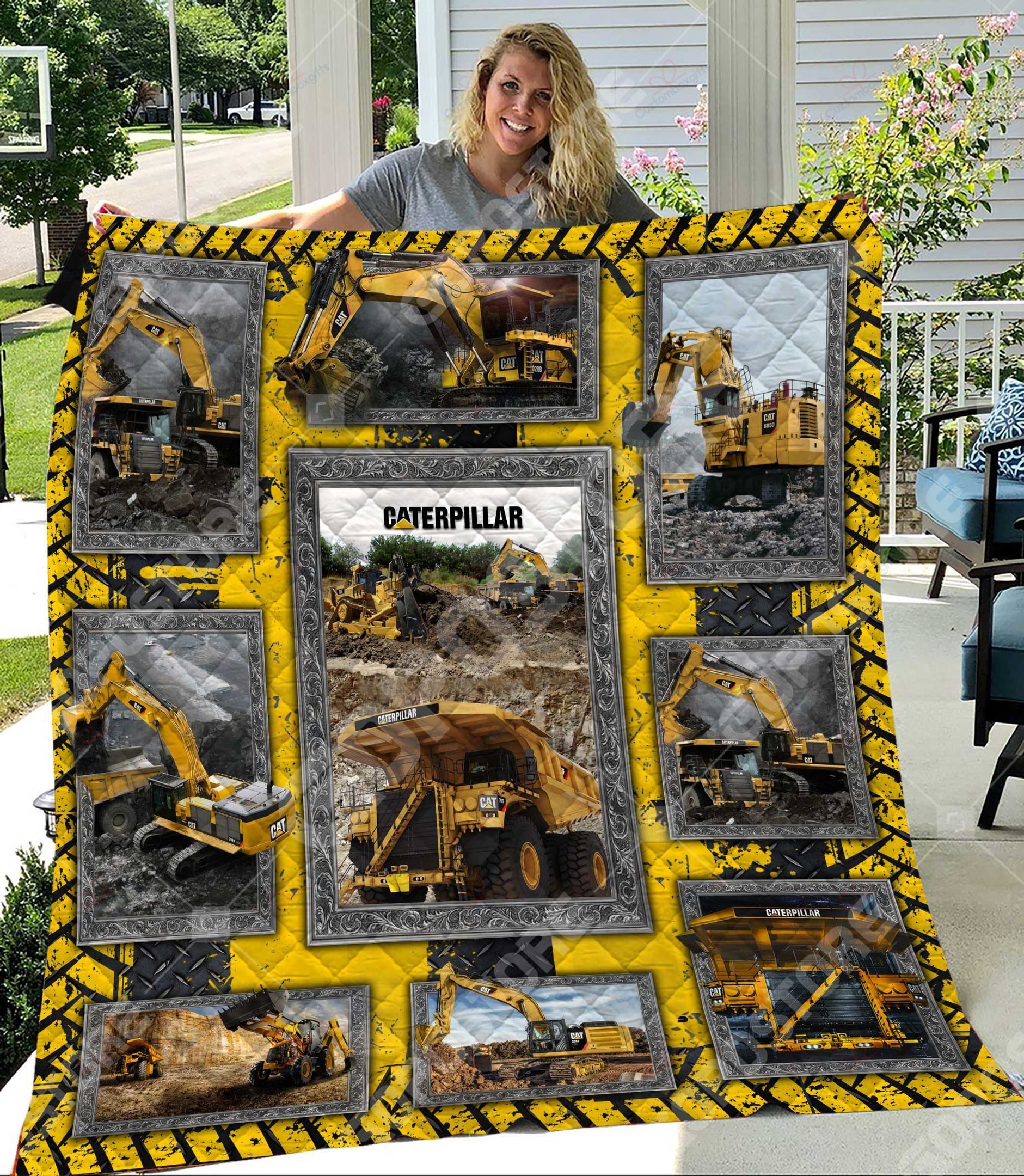 Heavy Caterpillar NC0709168CL Quilt Blanket