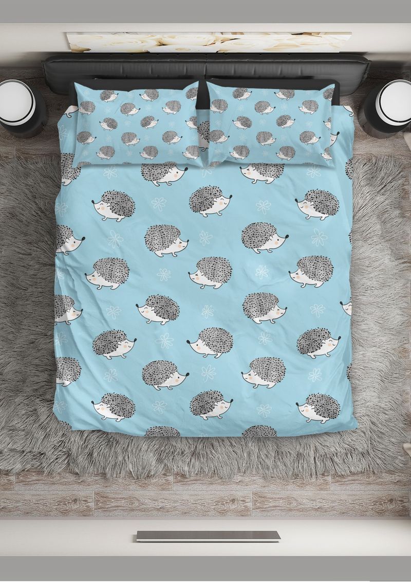 Hedgehog Loving Stranger Pattern Printed Bedding Set