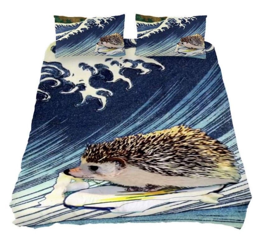 Hedgehog Surfing Bedding Set