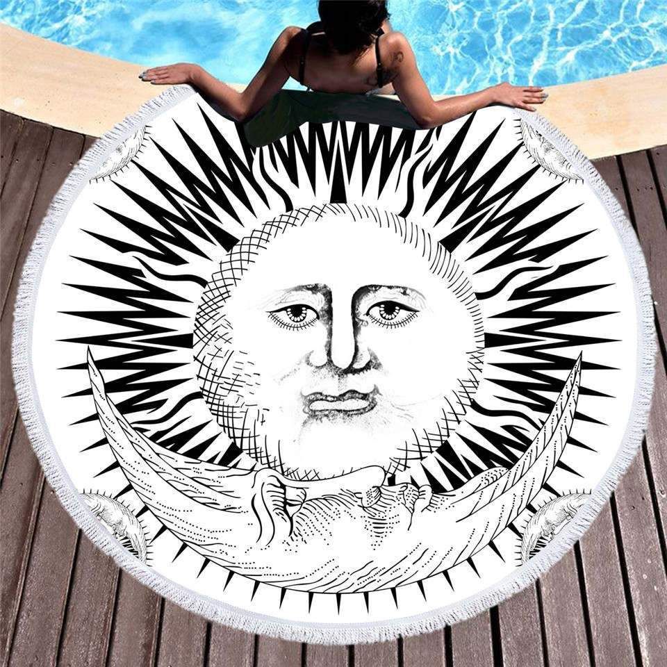 Helios White Backdrop Pattern Round Beach Towel