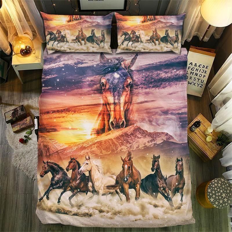 Highland Kingdom Horse Collection  Bedding Set