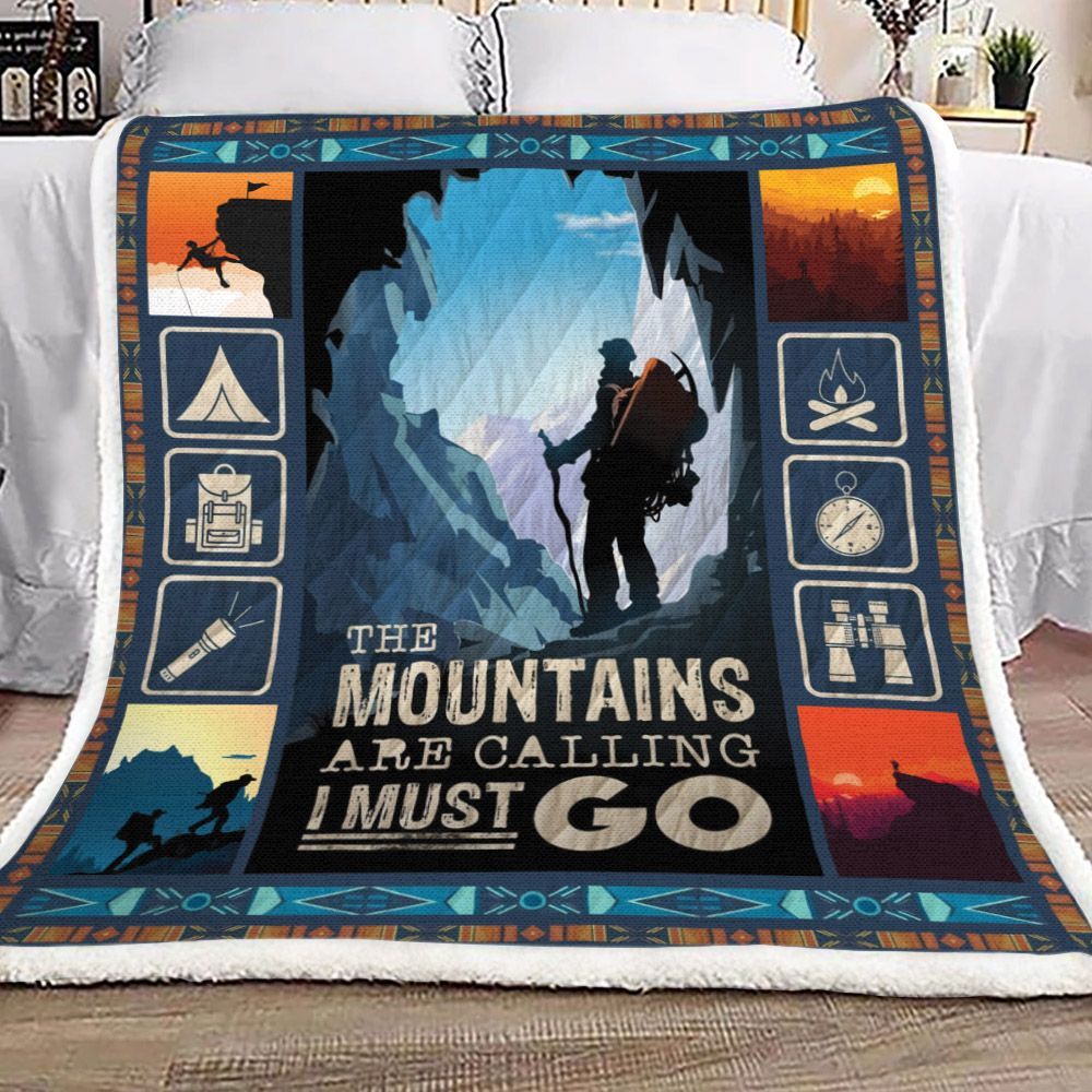 Hiking Sherpa Fleece Blanket