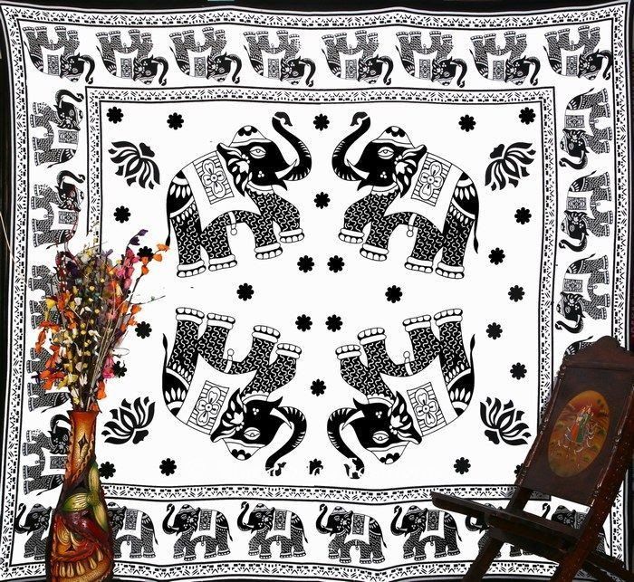 Hippie Elephant CL280651 Quilt Blanket