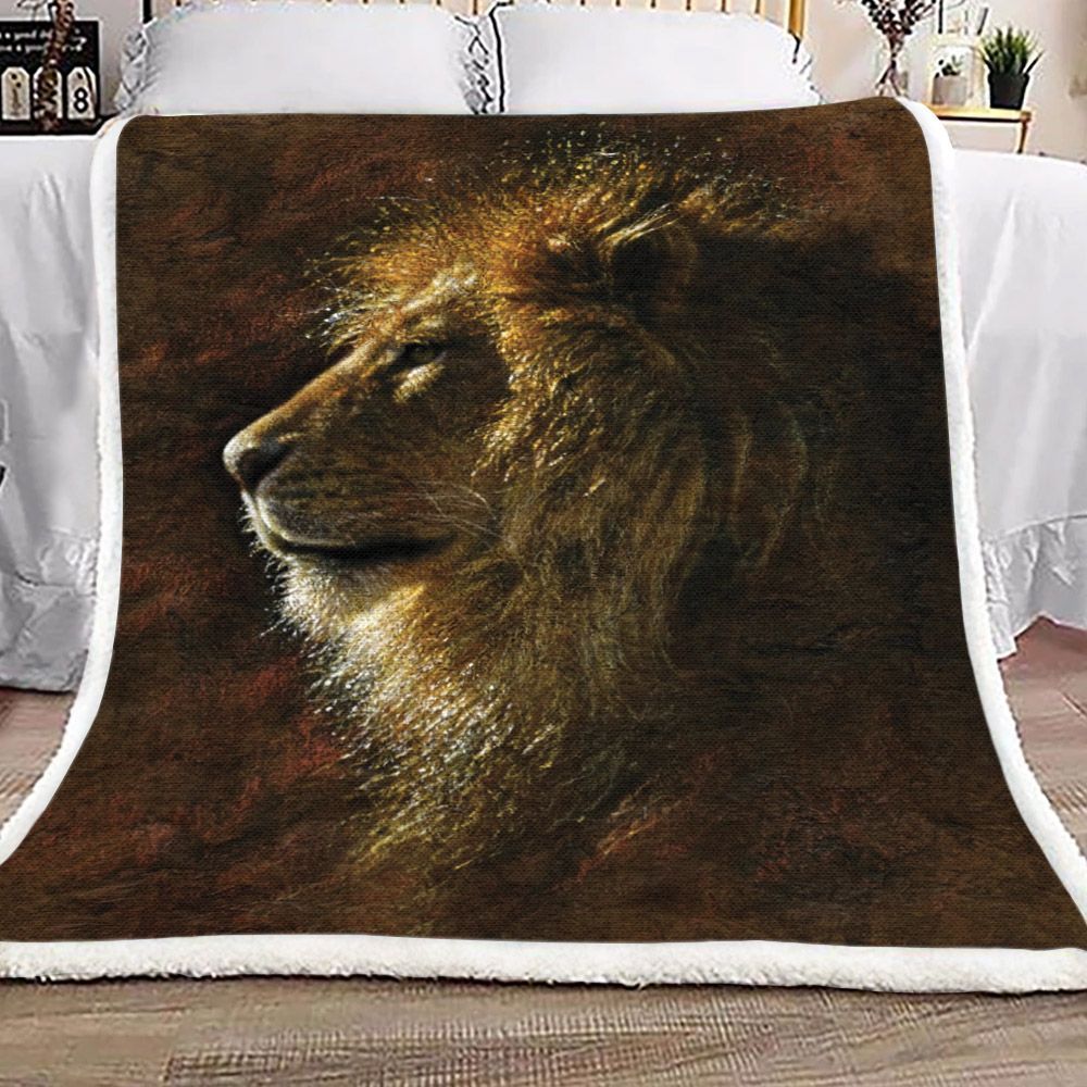 His Majesty Lion Sherpa Fleece Blanket