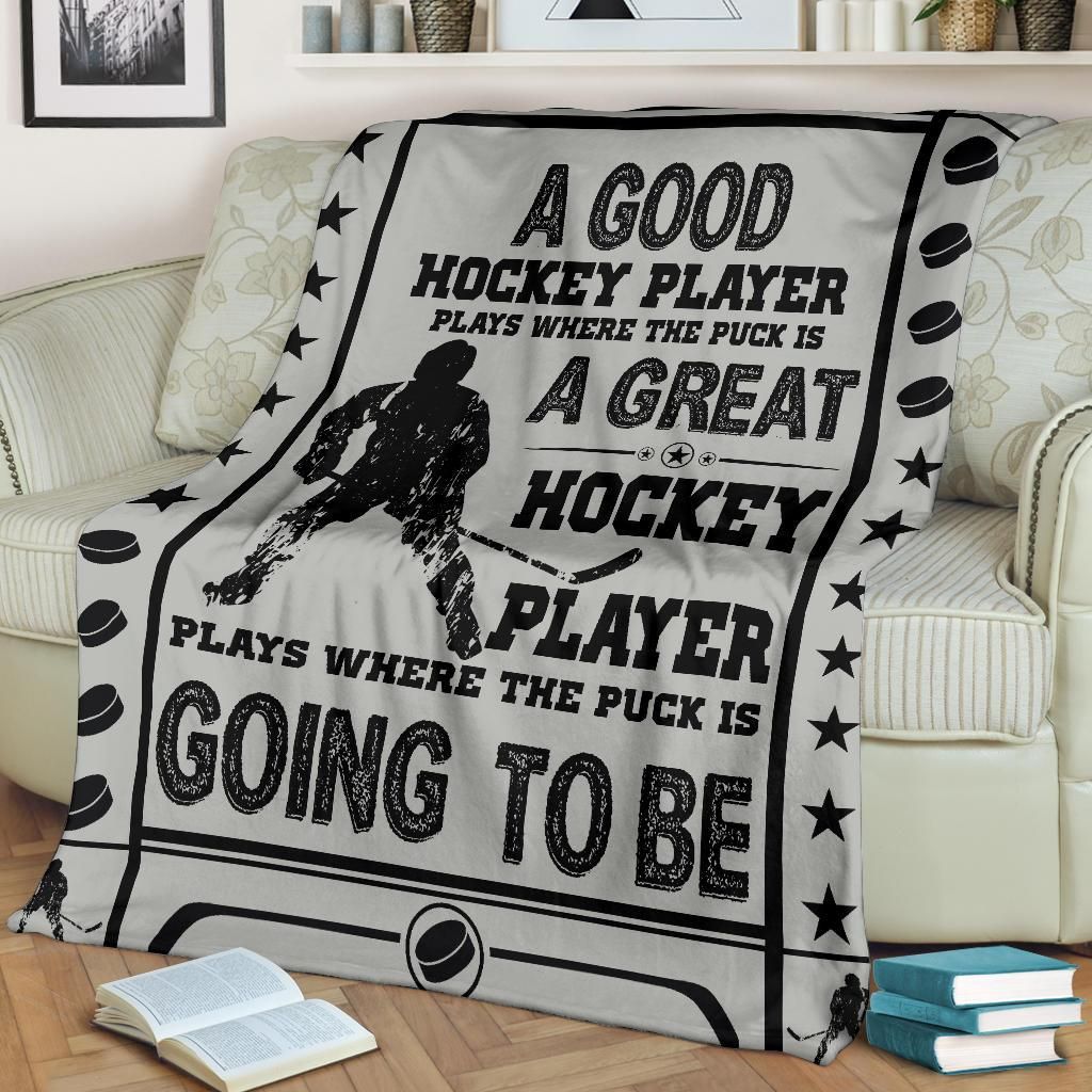 Hockey A Good Hockey Player Quilt Blanket DHC02012094TD