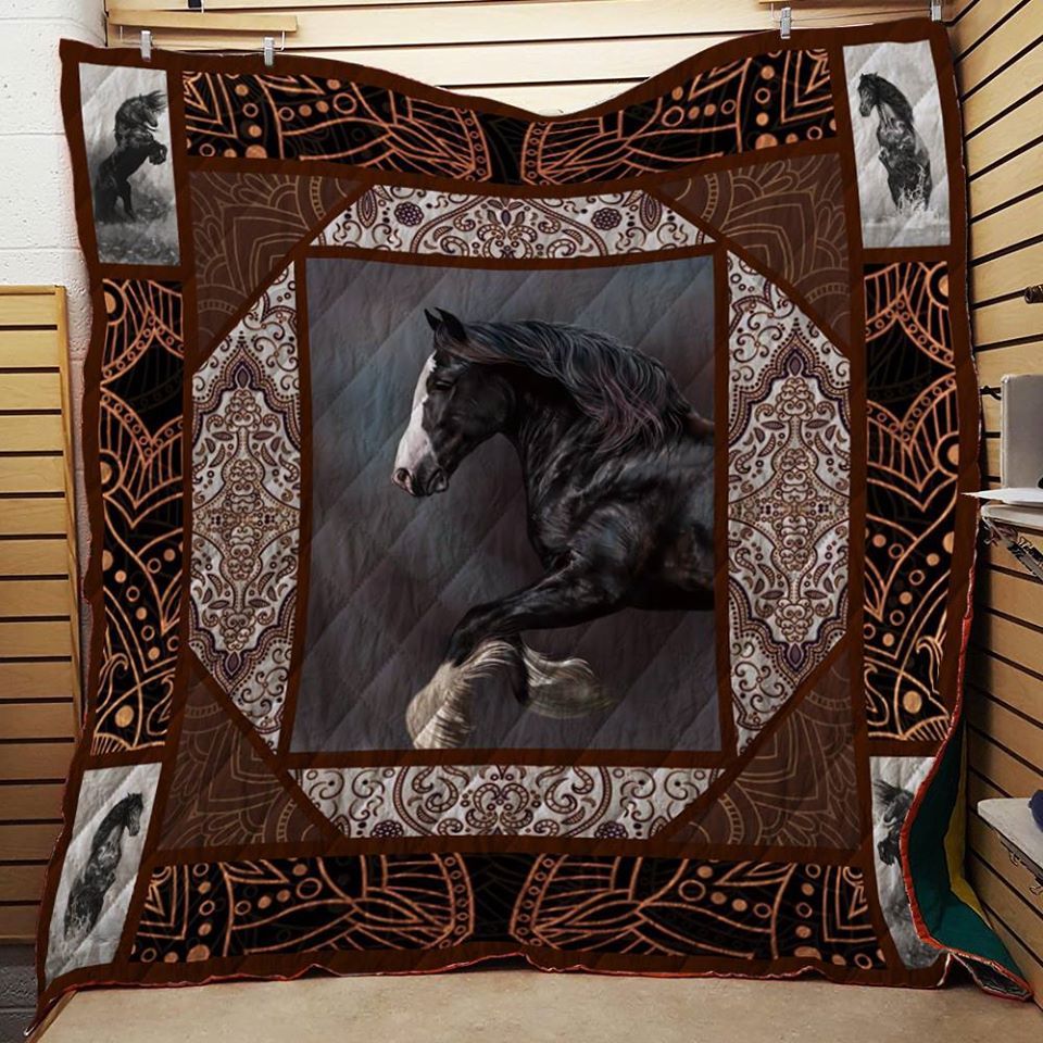 Horse 01 Horse 1412 Quilt Blanket Christmas Christmas Gifts Merry Christmas Holiday Gifts Gift Dhc03011275Dd