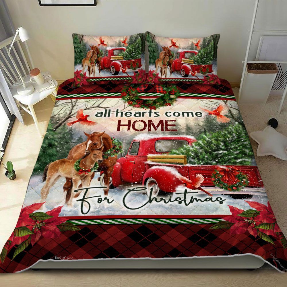 Horse All Hearts Come Home For Christmas Bedding Set