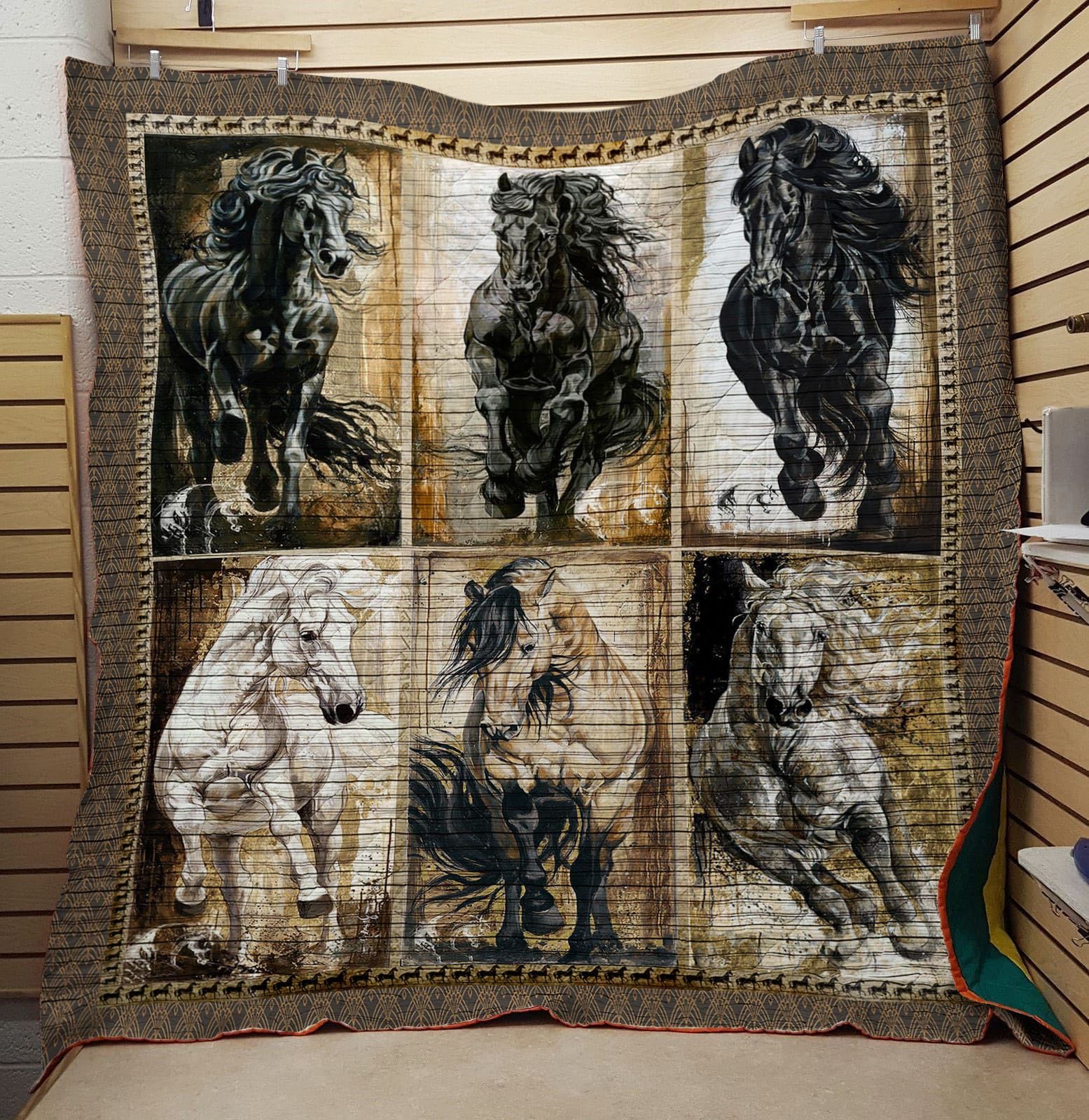 Horse Black Paradise Quilt Blanket DHC020120356TD