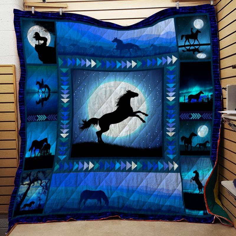 Horse CLA030707 Quilt Blanket