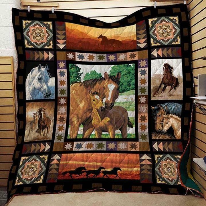 Horse CLA0810284Q Quilt Blanket
