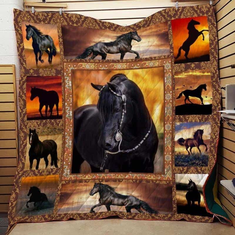 Horse CLA1610237Q Quilt Blanket