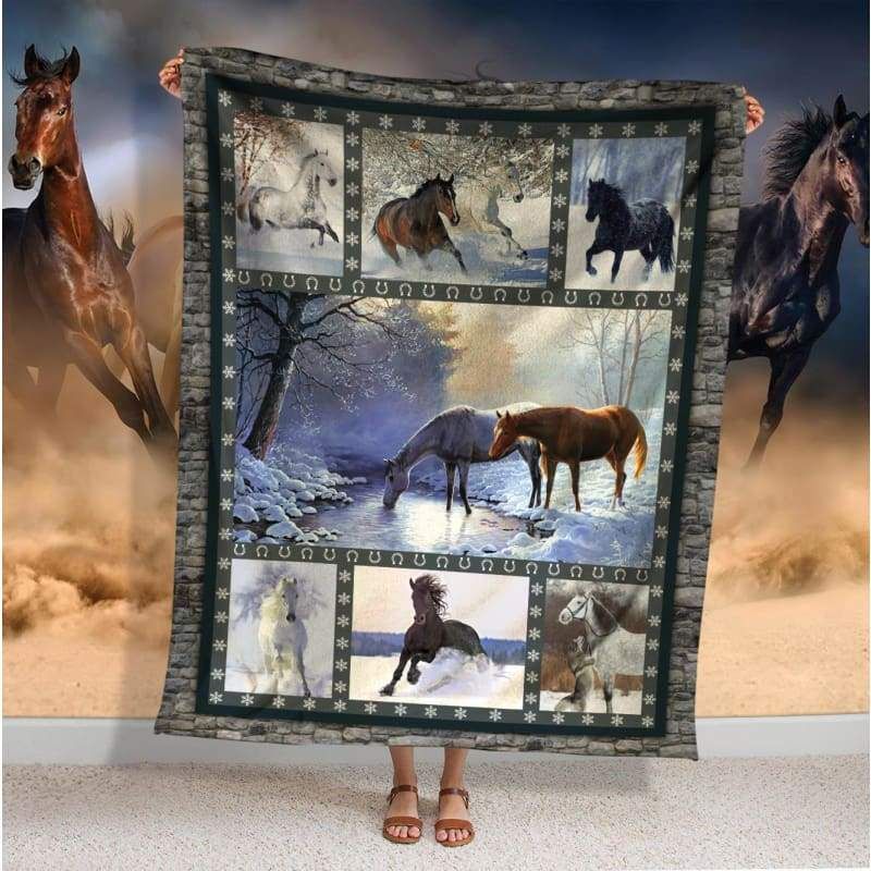 Horse Couple Love Winter Printed Fleece Blanket