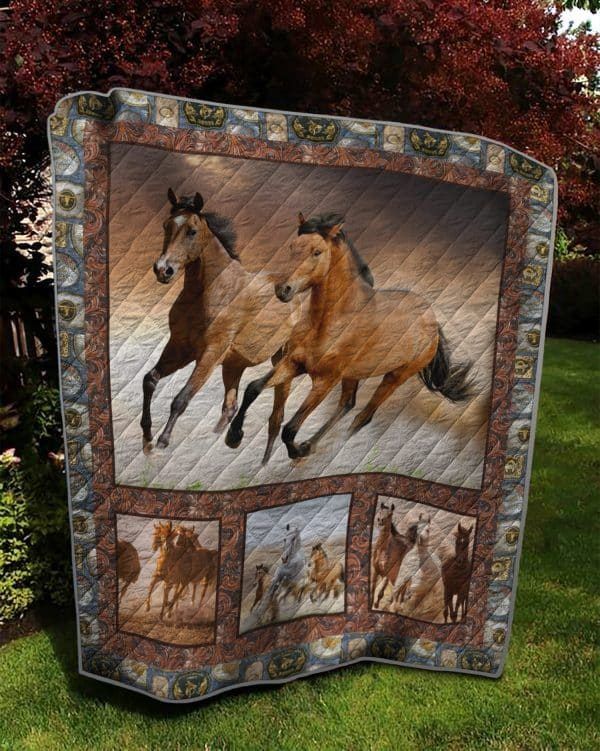 Horse Everything Changes Quilt Blanket DHC31121021TD