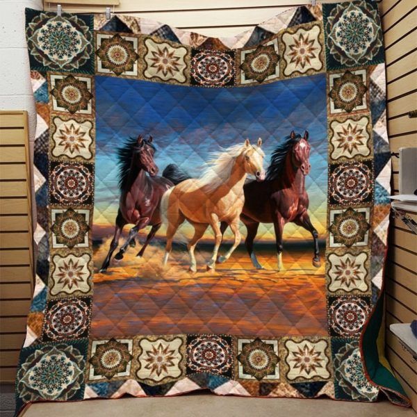 Horse Here We Go Quilt Blanket DHC31121256TD