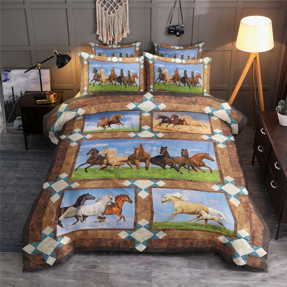 Horse Bedding Set