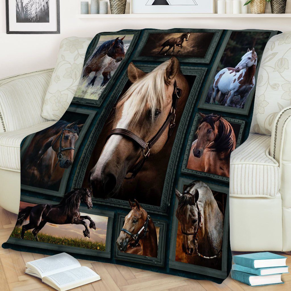 Horse Meadow Beauty Sherpa Fleece Blanket