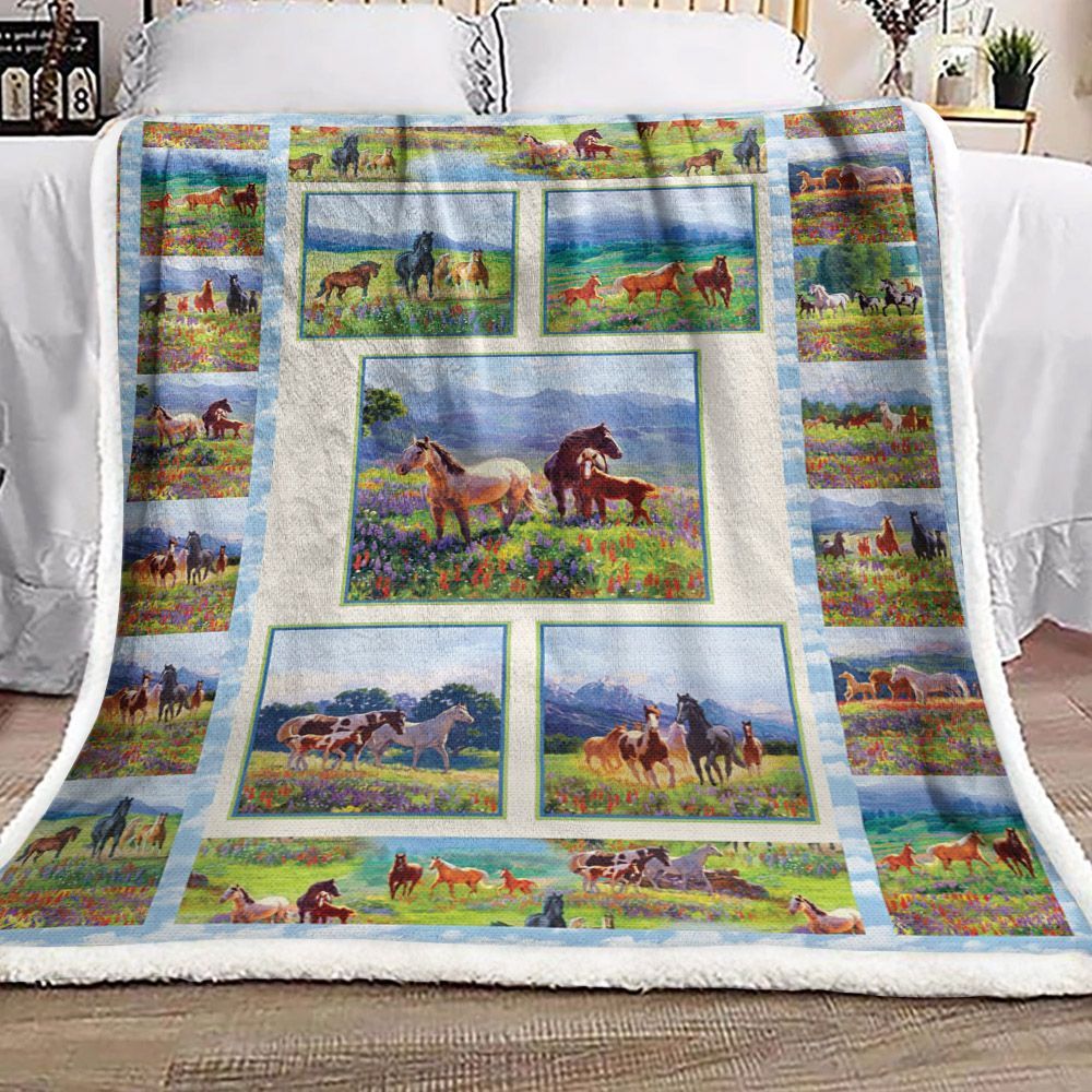 Horse Sherpa Fleece Blanket