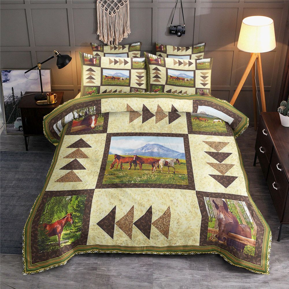 Horse Bedding Set