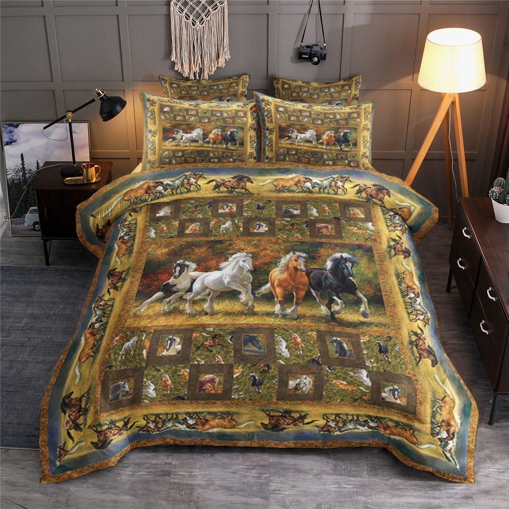 Horse Bedding Set