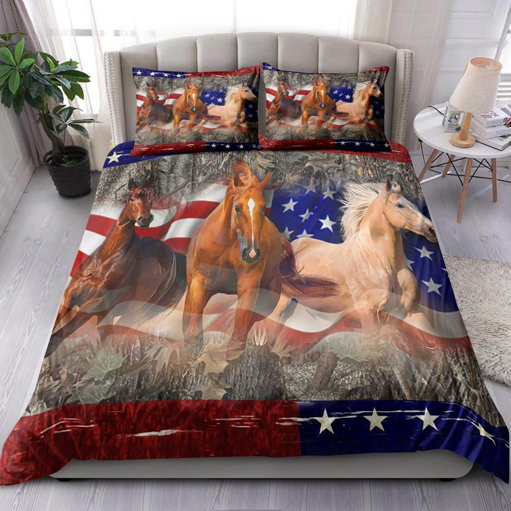 Horse Running Bedding Set