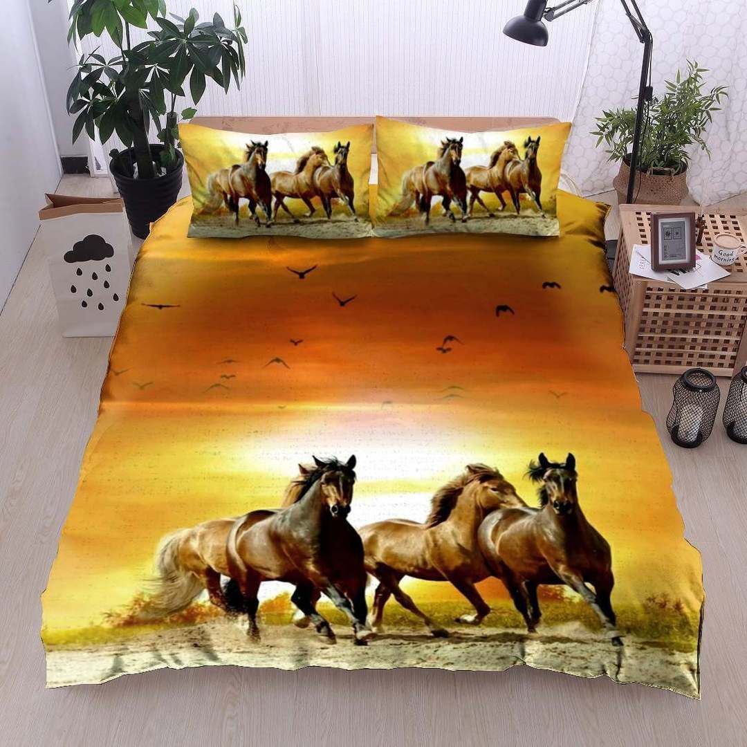 Horse Running Sunset Bedding Set
