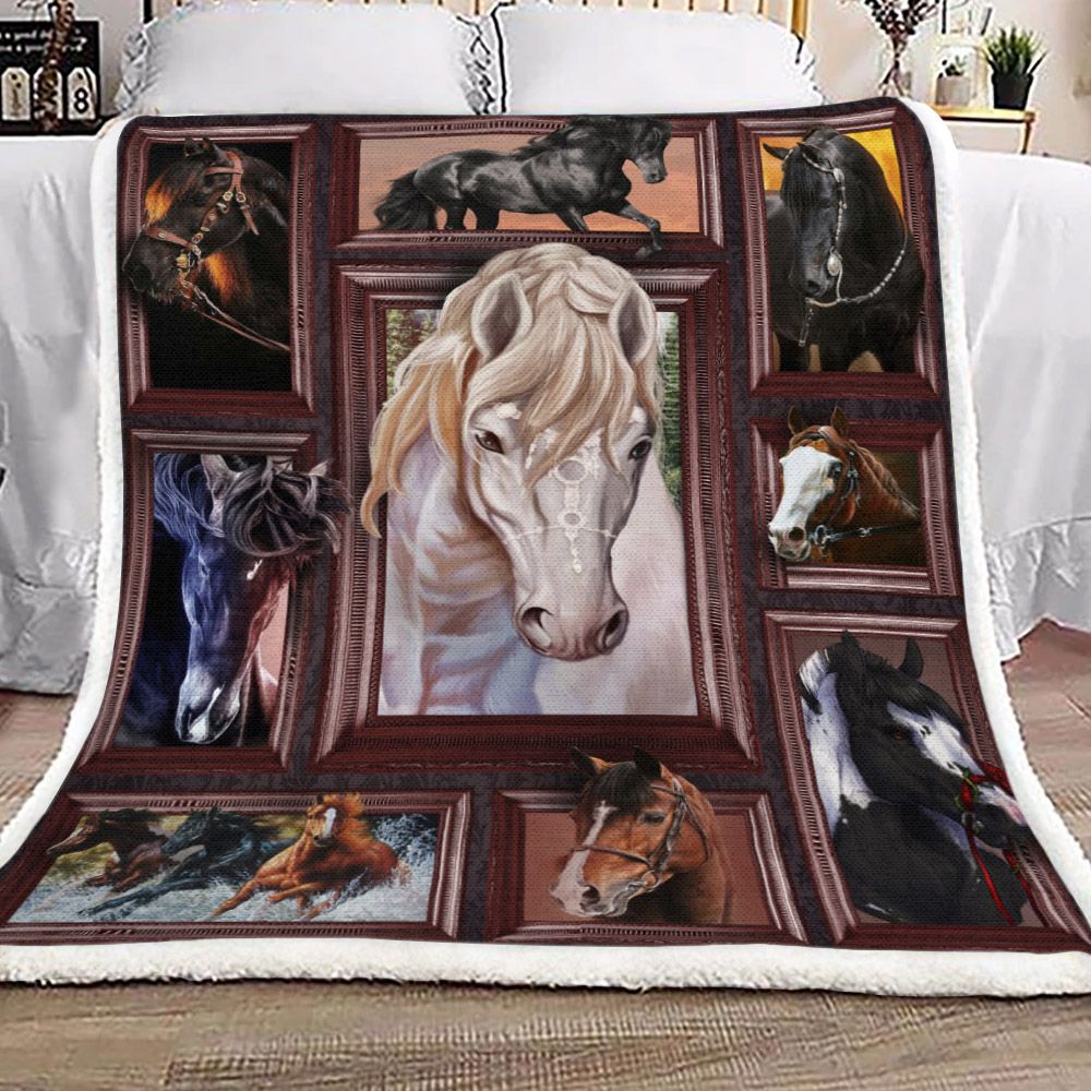 Horse Sherpa Fleece Blanket
