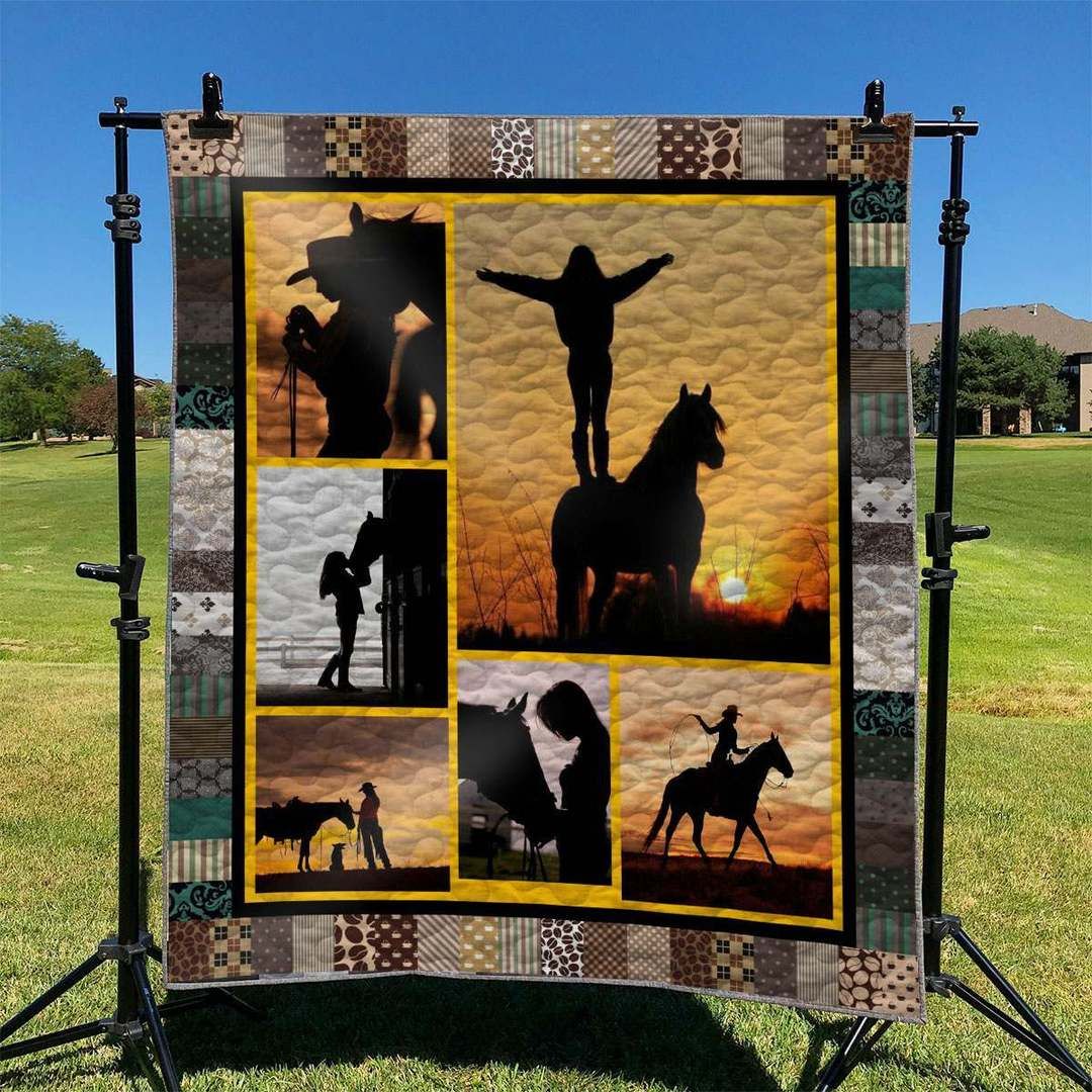 Horse TD2809618 Quilt Blanket