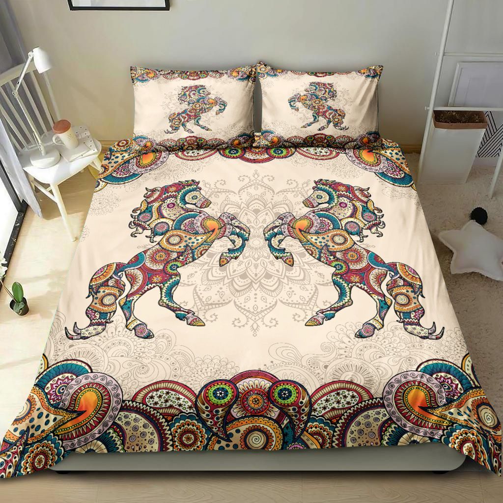 Horse Yellow Paisley Bedding Set