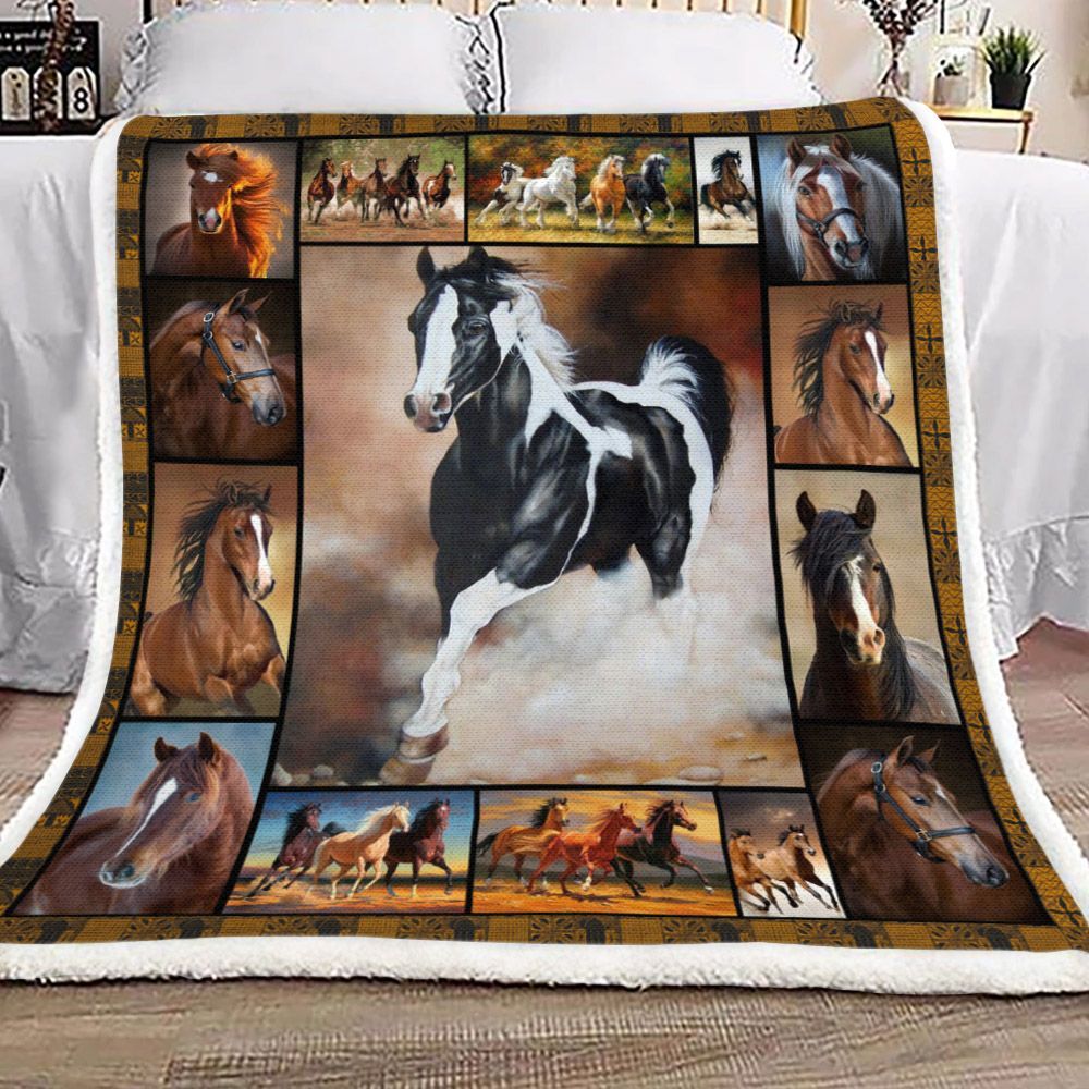 Horse Sherpa Fleece Blanket