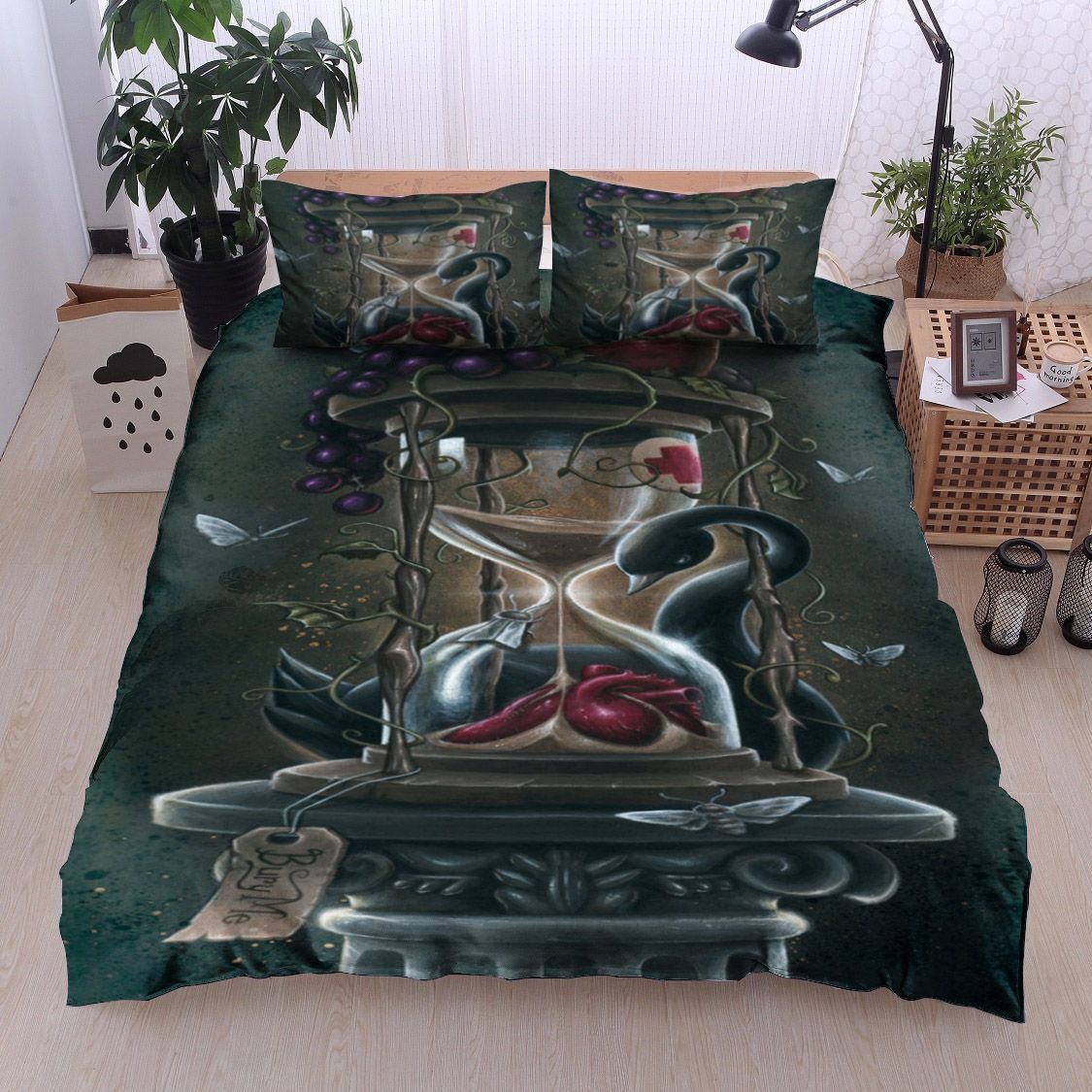 Hourglass Bird Bedding Set