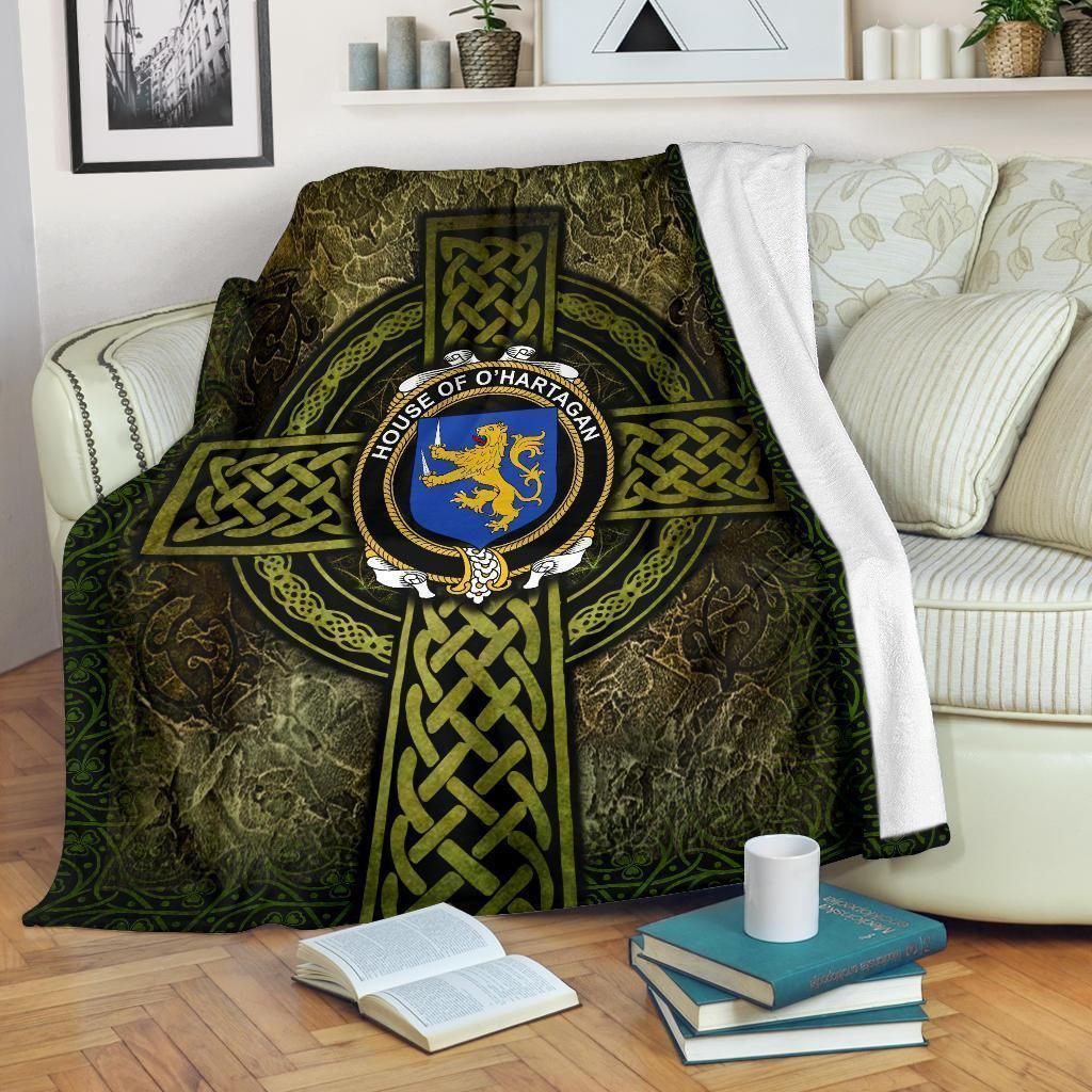 House Of O Hartagan Celtic Knott Printed Fleece Blanket