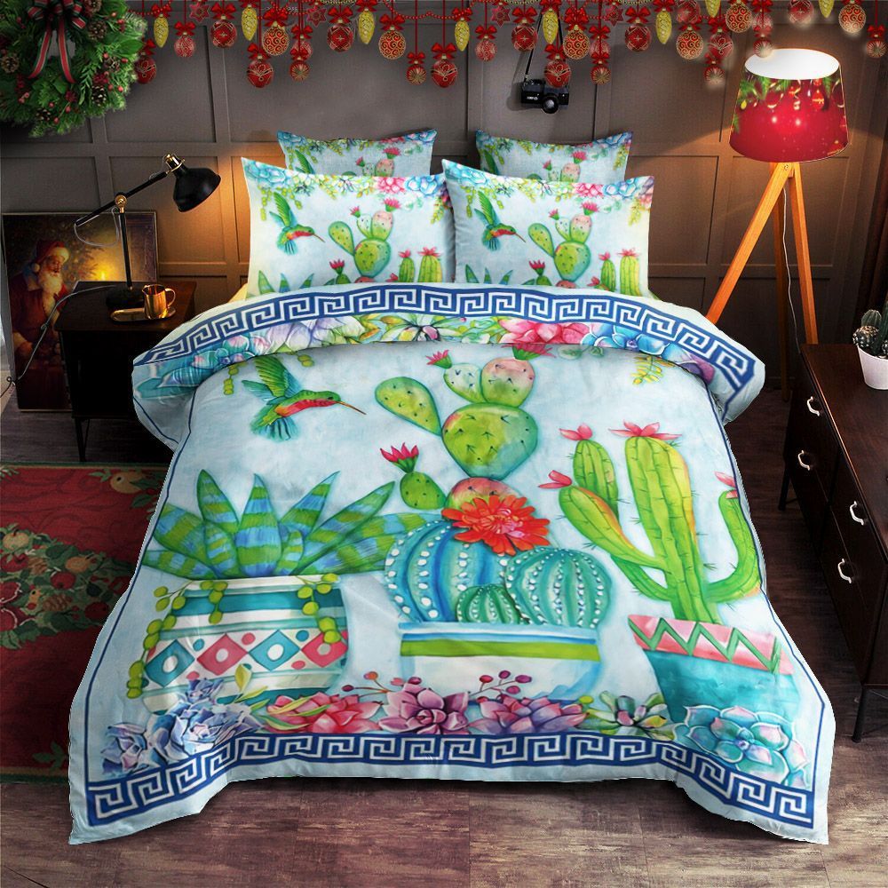 Hummingbird And Cactus Bedding Set