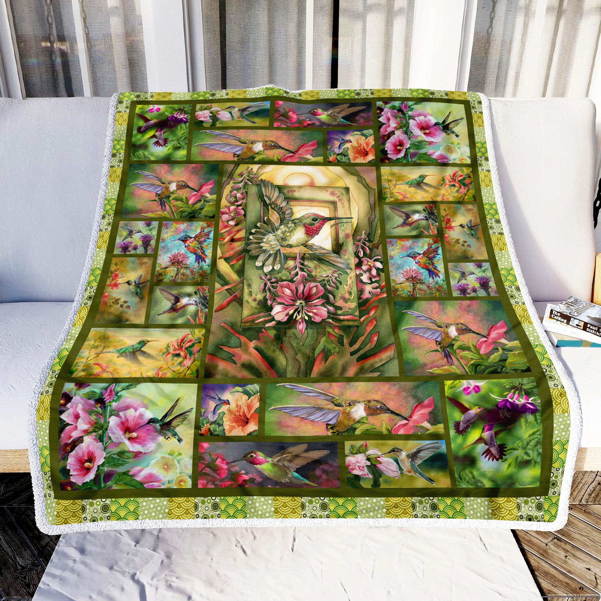 Hummingbird Art Fleece Blanket