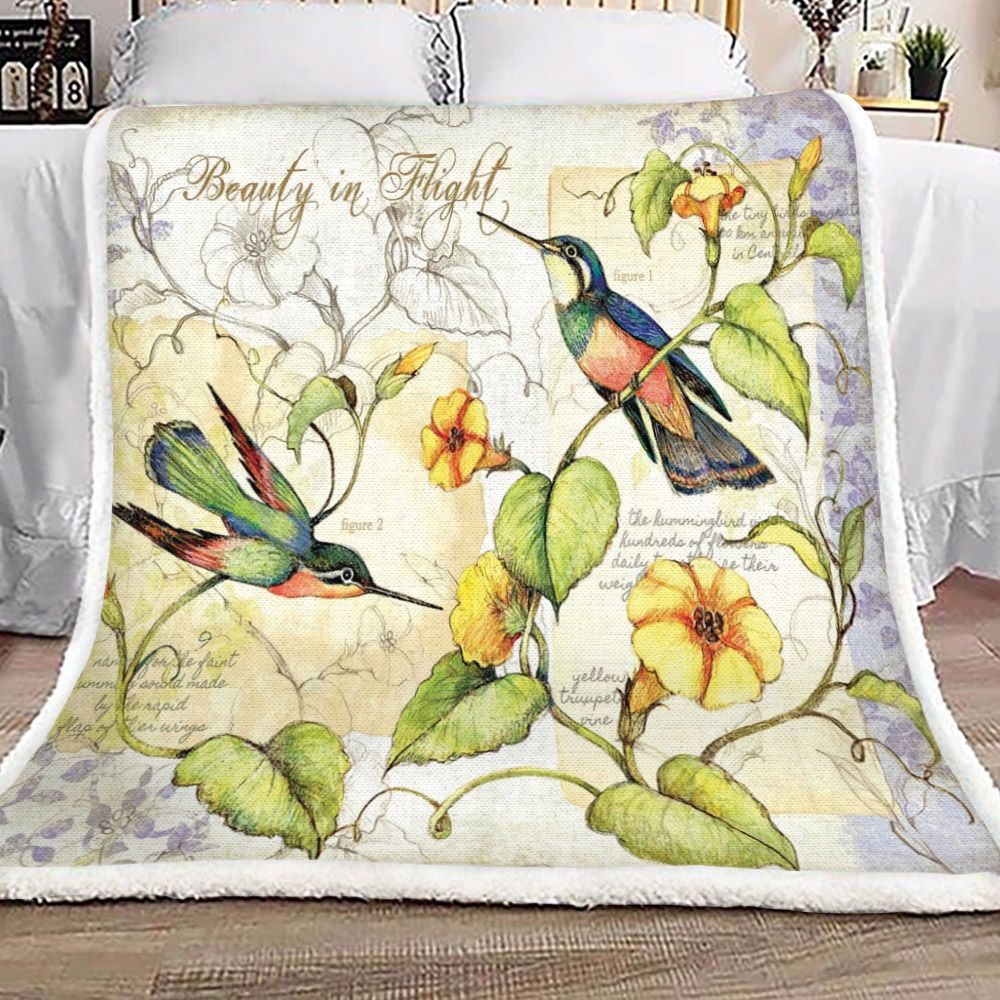 Hummingbird Beauty In Flight Sherpa Fleece Blanket