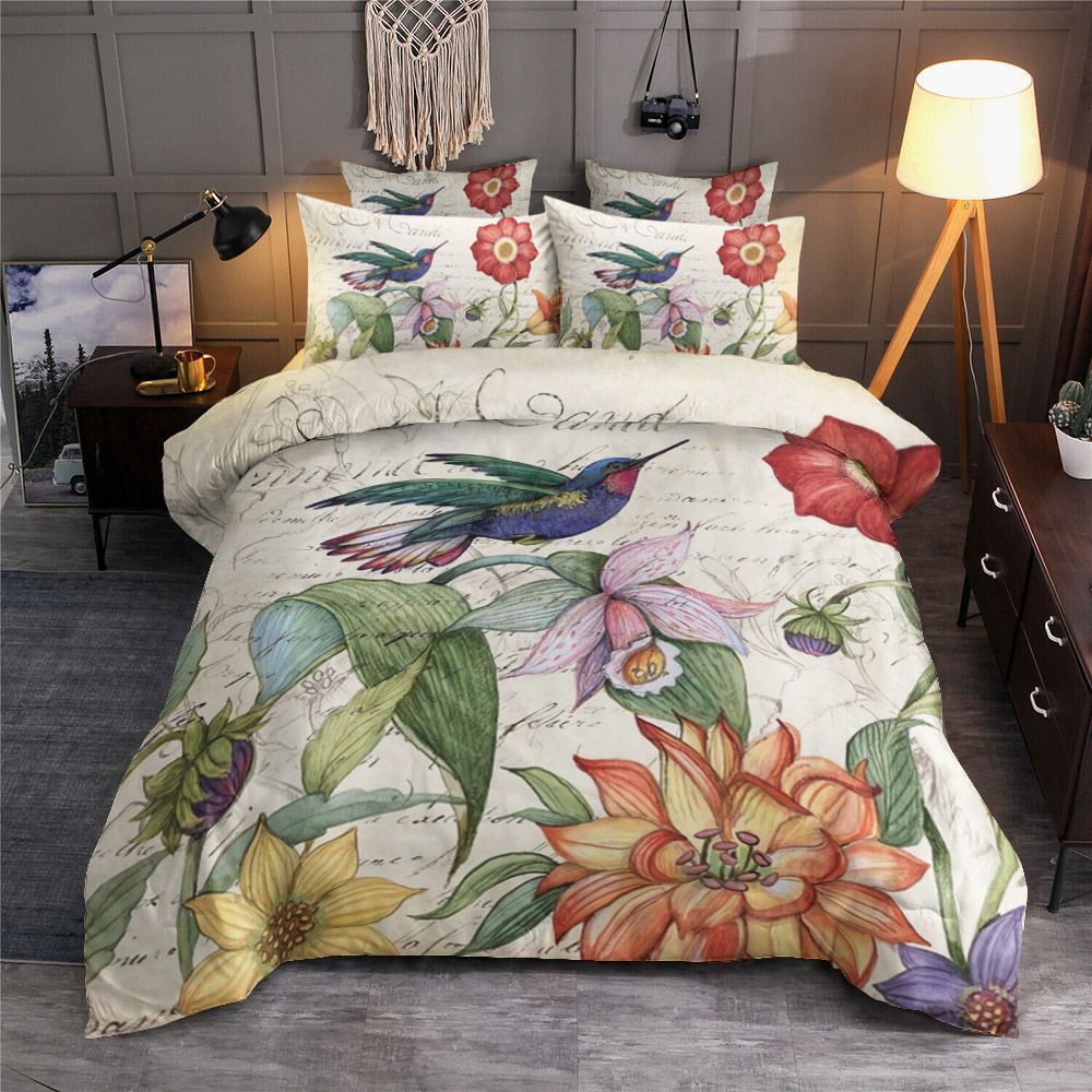Hummingbird Garden Bedding Set