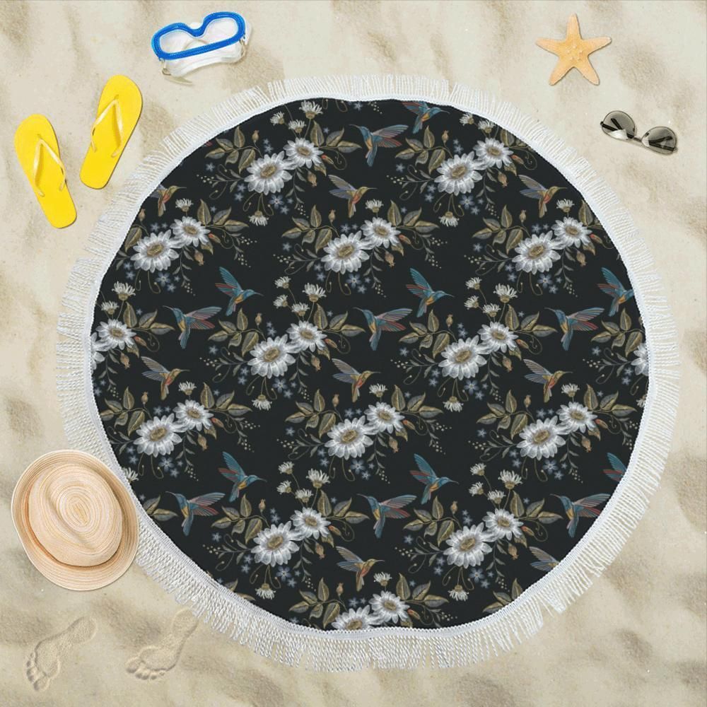 Hummingbird With Embroidery Themed Print Round Beach Towel